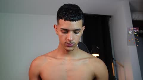 Buster independent model online show from April 9, 1:31 am