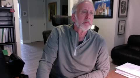 Snapshot of bustinout99 chatting on February 1, 3:39 pm afternoon wood online show from February 1, 3:39 pm