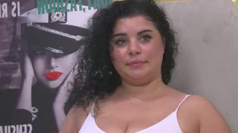Snapshot of busty_madison chatting on September 18, 8:40 am busty_madison online show from September 18, 8:40 am
