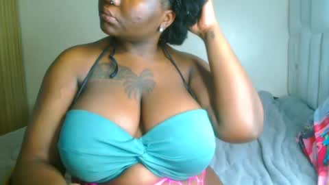 busty_mellons69 online show from March 12, 10:52 am