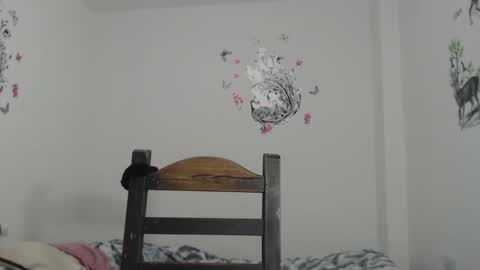 Snapshot of bustyamanda_ chatting on December 30, 3:45 pm Amanda online show from December 30, 3:45 pm