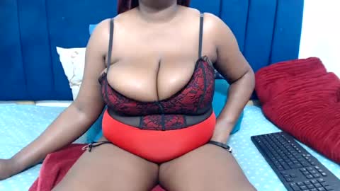 bustychocx online show from August 1, 5:58 pm