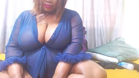 bustymaturestepmum online show from June 16, 8:29 am