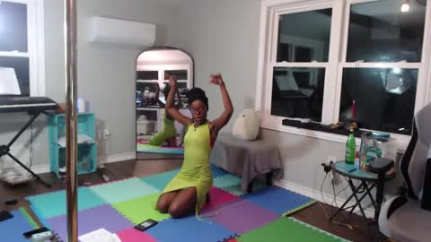 Goddess online show from November 16, 1:51 am