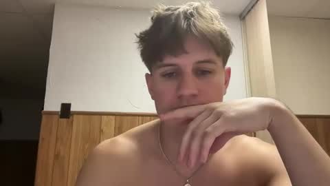 Snapshot of buzz5127 chatting on October 15, 5:11 am buzz5127 online show from October 15, 5:11 am