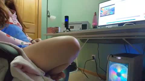 bxdieelatina online show from February 8, 1:42 am