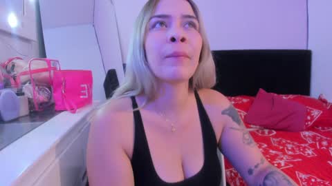     online show from December 12, 5:48 pm