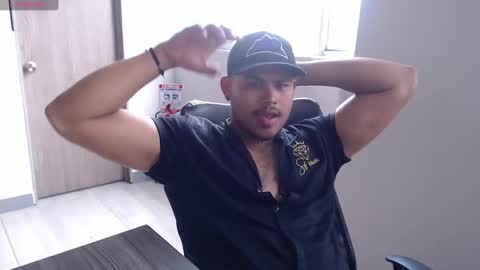 INSTAGRAM CABALLERO 1998  online show from December 24, 8:16 pm