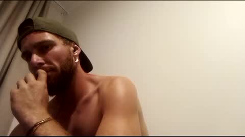 TreeaTz online show from December 6, 1:49 pm