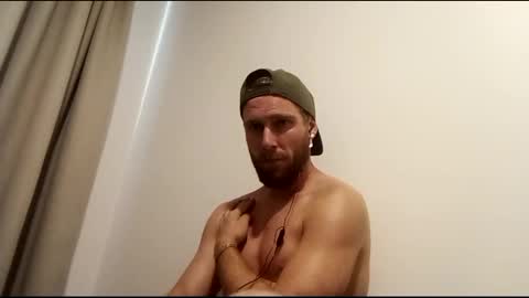 TreeaTz online show from December 6, 5:28 pm