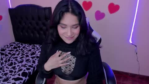 caelisse_cb online show from March 7, 4:51 pm