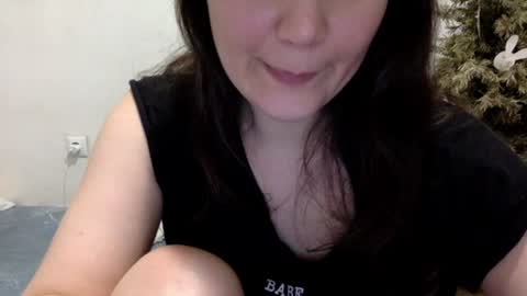 Lamb online show from April 10, 6:01 pm