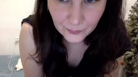 Lamb online show from February 5, 7:39 pm