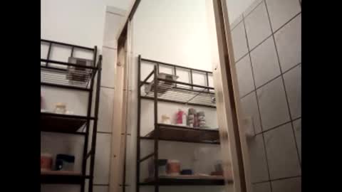 caga_palos online show from February 3, 12:42 pm