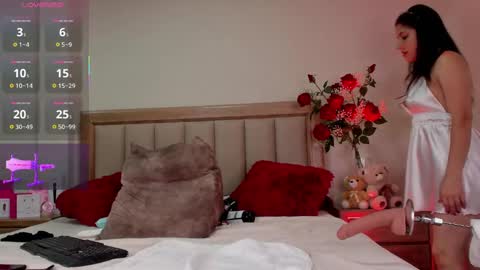 Caytlin Lian online show from October 15, 11:22 am