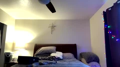 Snapshot of calishop1 chatting on January 1, 7:21 pm calishop1 online show from January 1, 7:21 pm