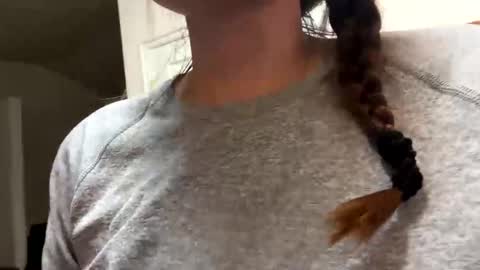 Snapshot of calishop1 chatting on February 2, 2:59 am calishop1 online show from February 2, 2:59 am