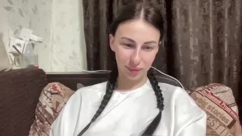 Anna online show from April 15, 9:26 pm