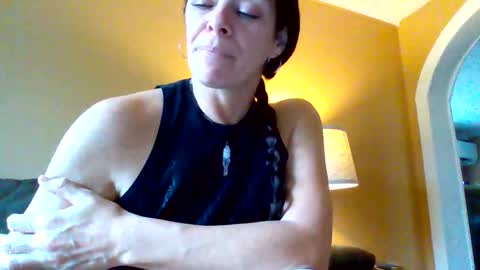 Calli online show from March 2, 8:48 pm