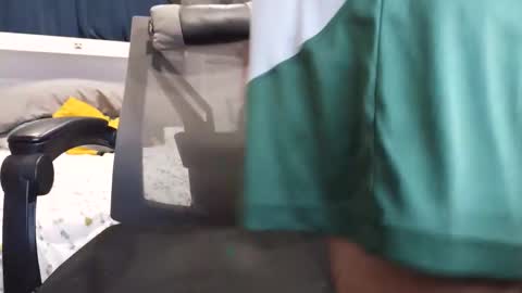 callmeroger33 online show from January 7, 5:07 pm