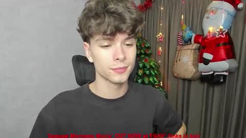 Hey I am Calvin  online show from December 21, 5:30 pm