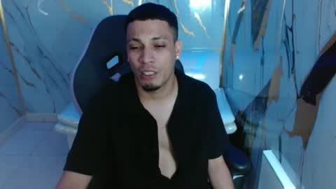 cam_xman online show from May 22, 2:07 am