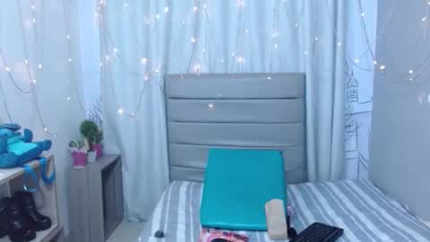 camaidayanirs707 online show from February 17, 3:55 pm