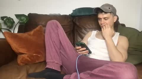 CamDoAttitude online show from February 24, 10:13 pm