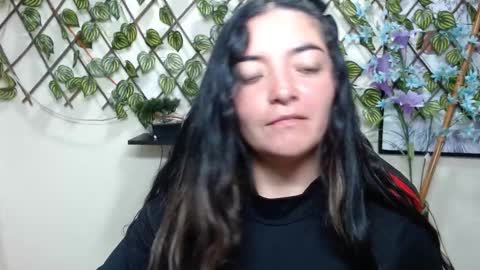 camelia online show from January 4, 3:07 pm