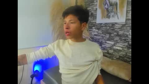 camelyharrper1 online show from September 27, 3:15 am