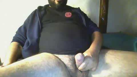 Snapshot of camera008 chatting on December 8, 3:18 am camera008 online show from December 8, 3:18 am