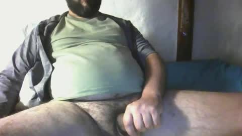 Snapshot of camera008 chatting on December 6, 11:30 pm camera008 online show from December 6, 11:30 pm