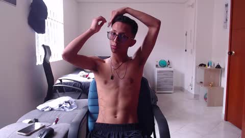 Cameron Bocelli online show from January 3, 3:12 pm