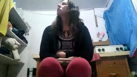 Snapshot of cameron_puppy chatting on March 2, 6:59 am Mara Catalina Romero Ordez online show from March 2, 6:59 am