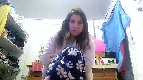 Snapshot of cameron_puppy chatting on March 7, 5:51 am Mara Catalina Romero Ordez online show from March 7, 5:51 am
