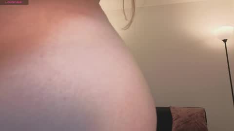 Camila online show from June 4, 1:55 am