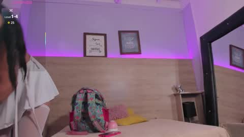 camila__montes online show from October 20, 1:05 pm