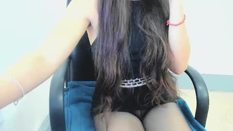 Cami online show from April 15, 6:17 am