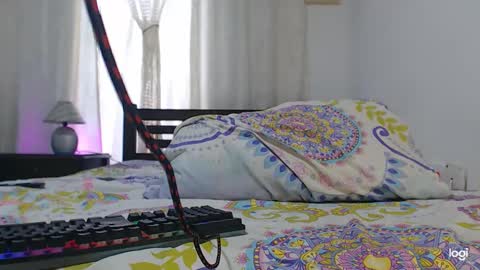 Snapshot of camila_blandexxxx chatting on October 6, 8:04 pm Instagram camila blande1 online show from October 6, 8:04 pm
