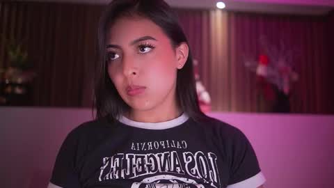 Camila online show from December 18, 4:19 am