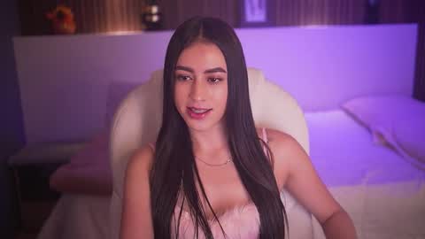 camila_martinez9 online show from November 25, 11:53 am