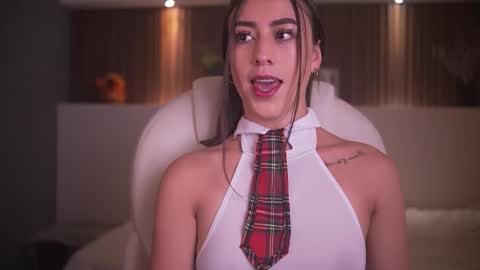 camila_martinez9 online show from November 24, 11:42 am