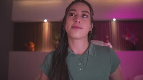 camila_martinez9 online show from December 16, 11:49 am