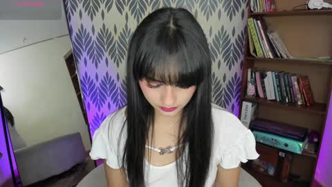 Snapshot of camilaandrade_ chatting on February 7, 11:12 am Cami online show from February 7, 11:12 am