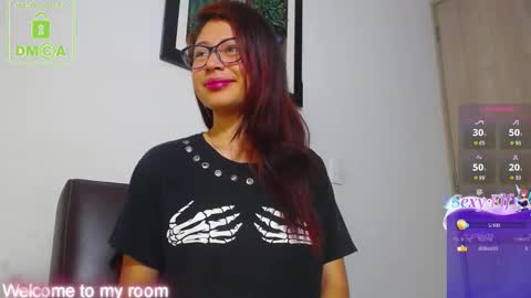 Camilita Echeverri online show from December 14, 9:26 am