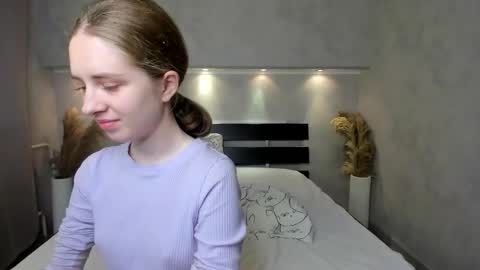 Camilla online show from October 5, 1:36 am