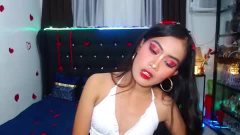 Snapshot of camilla_morena chatting on February 14, 6:12 am camilla_morena online show from February 14, 6:12 am