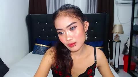 Snapshot of camilla_morena chatting on February 28, 5:37 am camilla_morena online show from February 28, 5:37 am