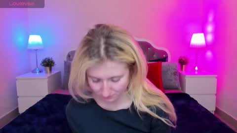 camilladreamer online show from November 29, 7:10 pm