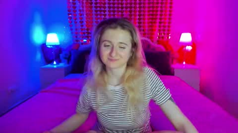 camilladreamer online show from March 2, 7:20 pm